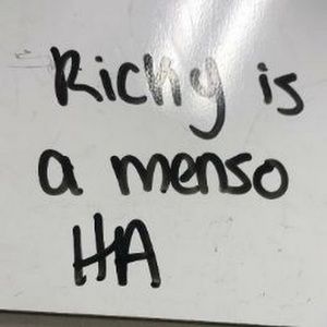 Meet your Posher, Enrique